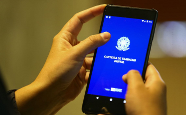 Caged registra criação de 241,7 mil postos de trabalho em fevereiro