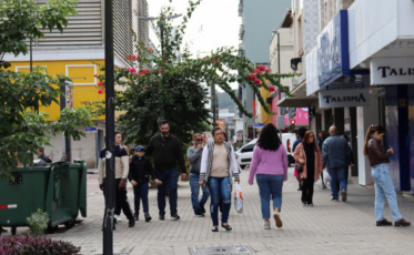 Sábado Mais movimenta o comércio de Criciúma com atrações e horário ampliado