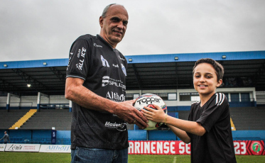 Amor paterno alimenta geração de apaixonados pelo Caravaggio