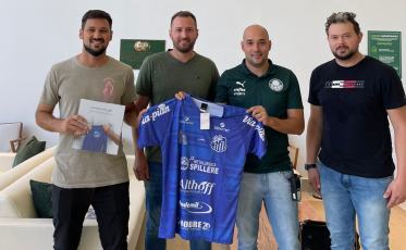 Diretores do Caravaggio conhecem o CT do Palmeiras
