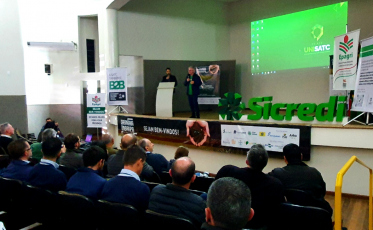 Cooperja e Satc são parceiras e recebem Caravana Embrapa em Criciúma