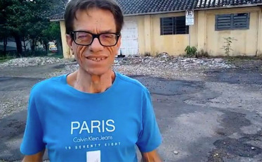 Morre Carlos Ferreira, criador do Café Concerto