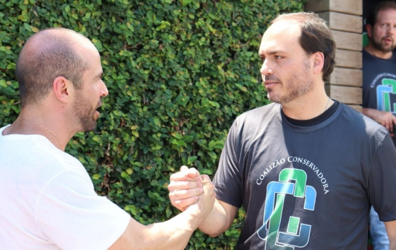 Carlos Bolsonaro em Criciúma: 'Sou só mais um migrante que vem para cá'