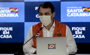Santa Catarina passa de 900 mortes por coronavírus