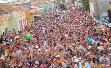 Meio milhão de pessoas são esperadas no carnaval de Laguna