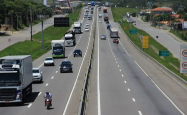 Alça da pista Sul é fechada e motoristas passam a usar novo acesso em Imbituba