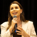 Carol de Toni é eleita senadora por Santa Catarina