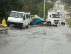 Criciúma: carreta sai da pista e deixa trânsito lento no bairro Brasília