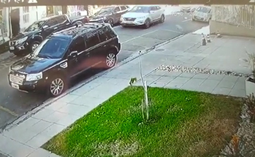 Bandidos voltam a levar caminhonete na área central (VÍDEO)