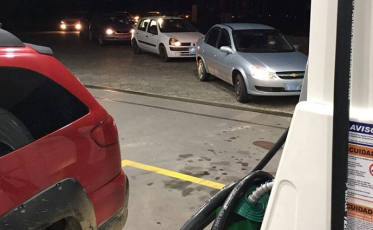 Restam poucos postos com combustíveis em Criciúma