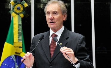 Luto de sete dias no estado pela morte de Casildo Maldaner