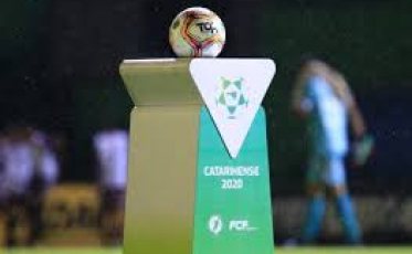 Sem expectativa de retomada do futebol em Santa Catarina