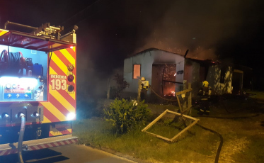 Cocal do Sul: Residência fica destruída após incêndio