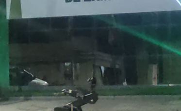 Bope desarma suposto explosivo em frente à Câmara de Vereadores de Ermo