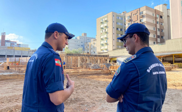 4º BBM recebe a visita do comandante-geral do CBMSC