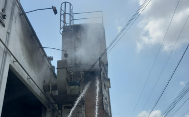 Princípio de incêndio atinge empresa em Içara