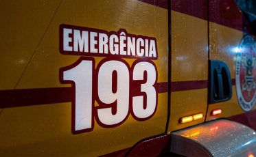 Bombeiros resgatam homem à deriva em lagoa de Garopaba