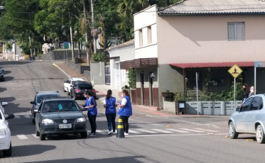 Profissionais de saúde de Nova Veneza orientam sobre as medidas de prevenção ao coronavírus