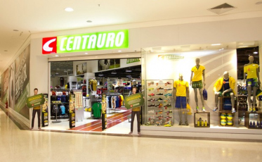 Centauro compra a Nike Brasil