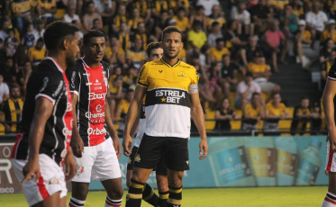 “Estamos deixando a desejar dentro de casa”, diz Rodrigo