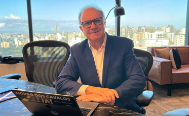  Adelor Lessa faz o primeiro programa fora de SC com sócios da Tax Group em Porto Alegre