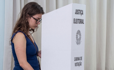 Eleitores só podem ser presos em três situações antes do 2º turno; veja quais