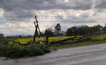 CERSUL trabalha para restabelecer fornecimento de energia