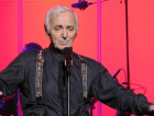 Charles Aznavour musicou Brasília (ÁUDIO)