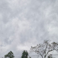 Chuva e quedas de temperatura marcam o primeiro fim de semana de maio no Sul