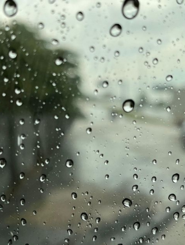 Chuva intensa deixa 3,1 mil unidades sem energia em Criciúma