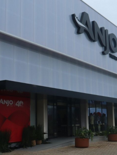 Anjo Tintas completa 40 anos com 700 empregos e mais de 25 mil pontos de venda