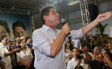 Em ato de apoio a Haddad, Cid Gomes bate no PT