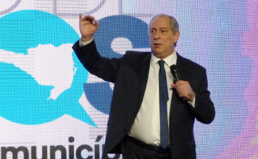 Ciro Gomes admite que se eleito fará alianças para governar o país