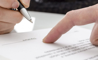 O que é um contrato de namoro?