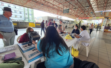 Clientes do transporte coletivo participam do projeto Conexão Saúde em Criciúma