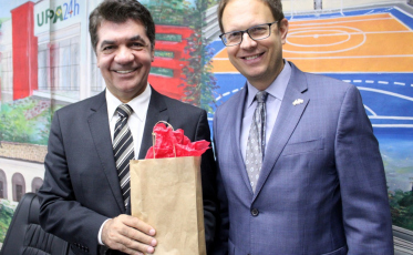 Salvaro recebe cônsul-geral dos EUA em Porto Alegre 