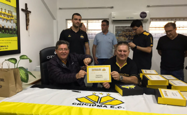 Tigre: Representantes dos consulados recebem certificado