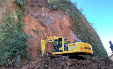 Trabalhos de recuperação da Serra do Corvo Branco seguem a todo vapor (VÍDEO)
