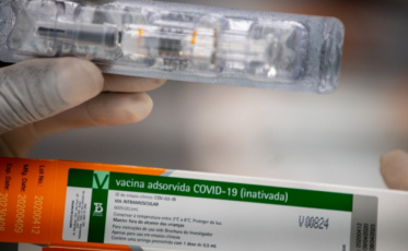 Santa Catarina receberá mais 29,6 mil doses da vacina contra Covid-19