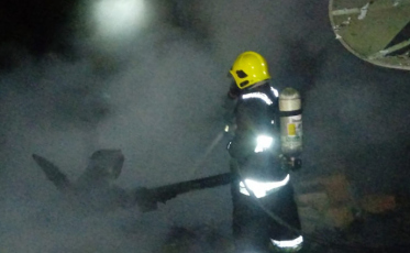 Incêndio destrói casa em Lauro Müller