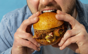 Custos de ultraprocessados e álcool ao SUS atingem R$ 28 bi por ano