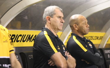 Para Tencati, vitória traz motivação ao Criciúma no Catarinense 