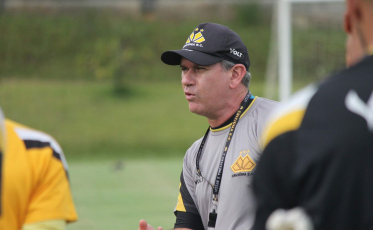 “Foi uma preparação bem feita”, diz Tencati sobre estreia na Copa do Brasil