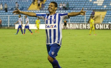 Figueirense anuncia três reforços para a Série C