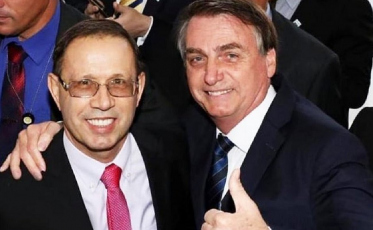 Secretários municipais de Saúde de SC repudiam declaração de Carlos Wizard