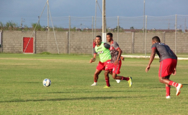CRB tenta acabar com a sequência de seis jogos sem vencer
