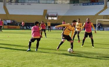 Criciúma recebe o Londrina para confronto direto