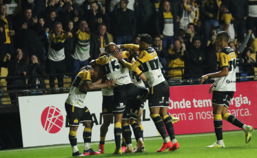 Xô zica! Criciúma bate o Cuiabá e volta para o G2 da Série B