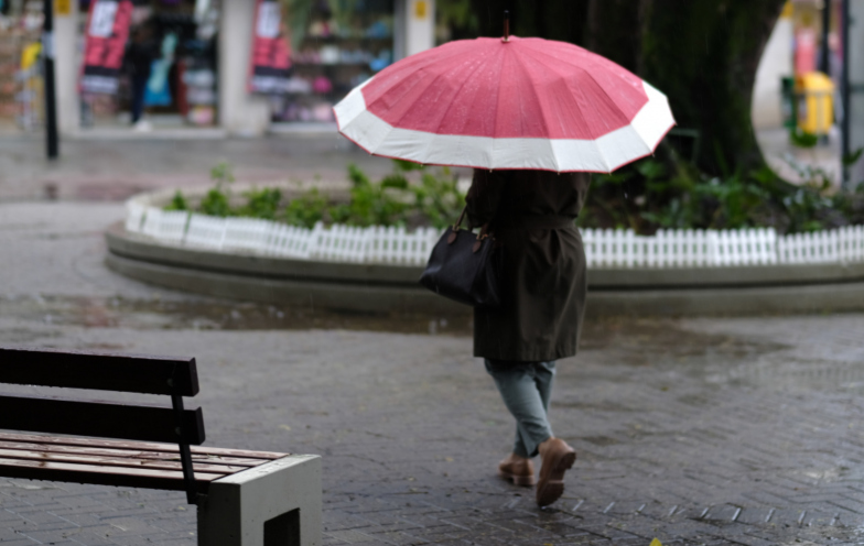Virada no tempo: SC terá chuva e risco de temporais nesta sexta
