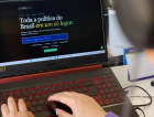 Estudantes lançam site com dados de políticos e alcançam 20 mil acessos na primeira semana